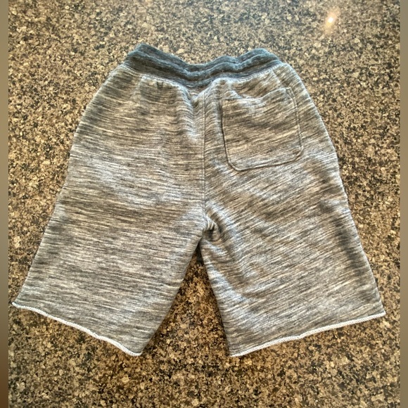 🔆3/$25🔆 GAP FIT Gray Boys Shorts Size M - Picture 2 of 8